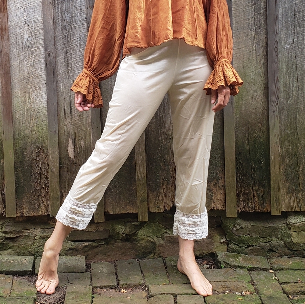 VTG Nylon Bloomers